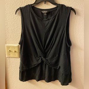 Black tank with front knot
